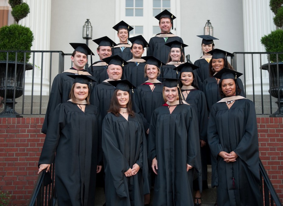 BusWeek 2009 4 Massey Hooding Grads.jpg