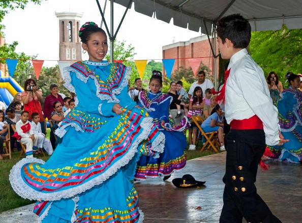FiestaBelmont09.jpg