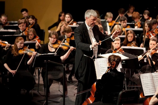Orchestra25.jpg