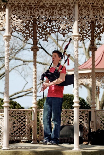 bagpipes2.jpg