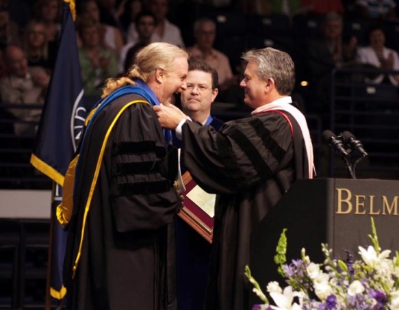 grad4.jpg