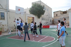 basketball play at the clinic.jpg