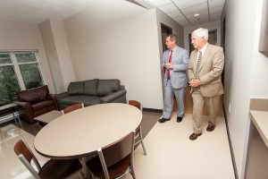 Belmont President Bob Fisher and Nashville Mayor Karl Dean tour an apartment in Two Oaks Hall, which will house 418 students.